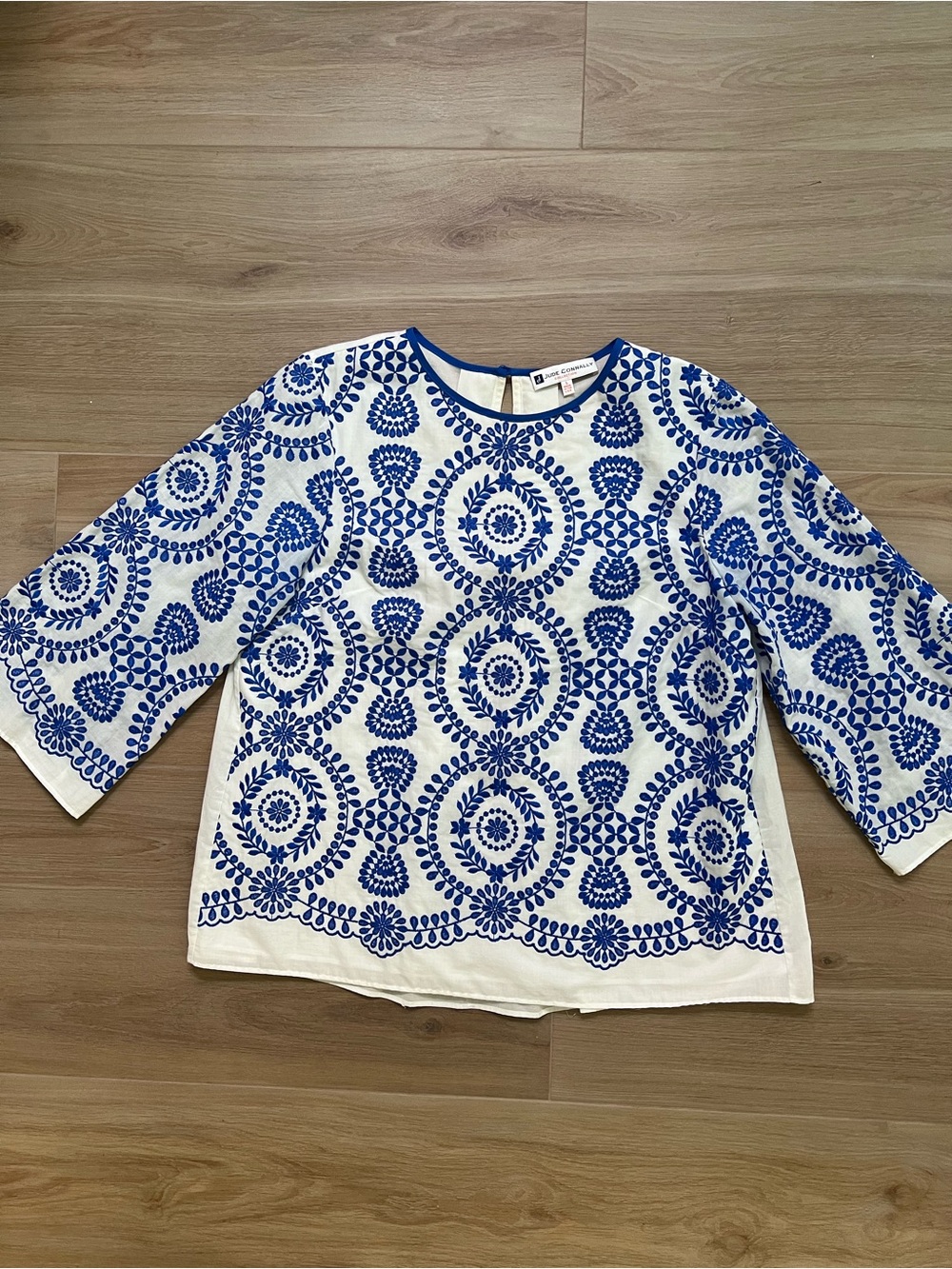 Jude Connally L Embroidered Blue White Blouse Tunic Floral Cotton READ